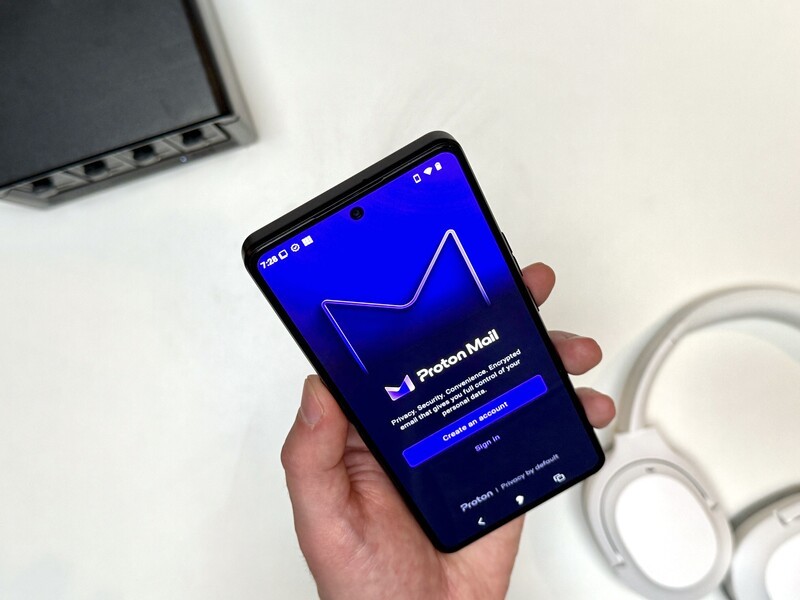 Proton Mail App Hero