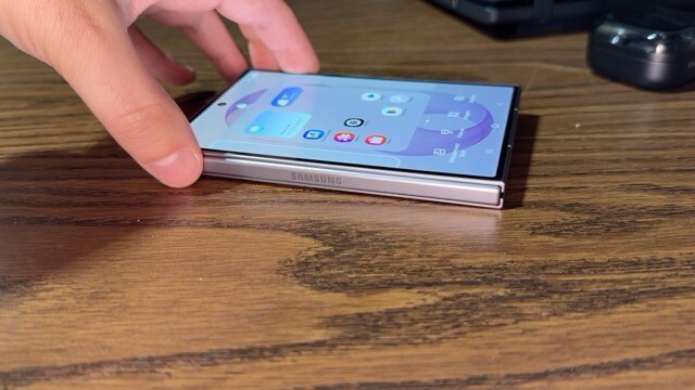 Samsung Galaxy Zfold 8 Wood Grain Hero Medium