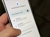 5 Creepy Things Your Smartphone Does Before You Even Touch It