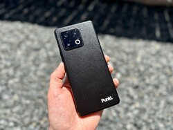 How AphyOS & Punkt. MC03 Solve Mobile Data Sovereignty